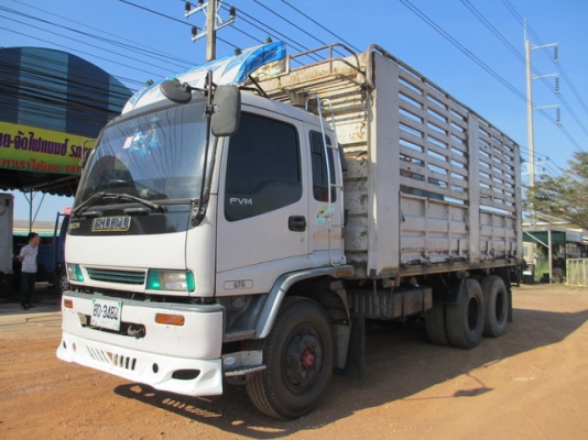 ISUZU DECA ปี97 10ล้อ เพลาเดียว รถห้าง ISUZU DECA ปี97 10ล้อ เพลาเดียว รถห้าง