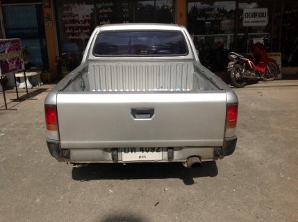 ขายรถ นิสัน NV เครื่องดี แอร์เย็น สีบอลเงิน ใช้ทุกวัน 65000 ราคานี้ไม่ได้แล้ว ขายรถ นิสัน NV เครื่องดี แอร์เย็น สีบอลเงิน ใช้ทุกวัน 65000 ราคานี้ไม่ได้แล้ว