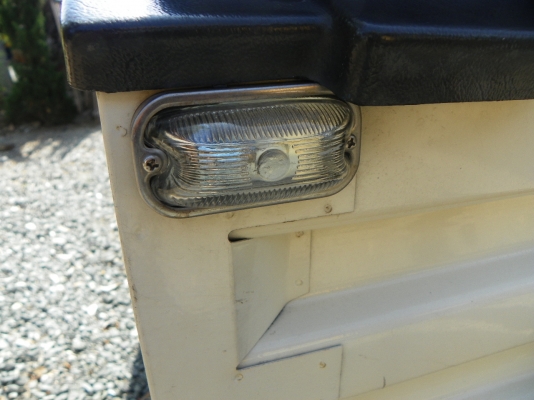 ขายเทเลอร์ ELLEBI สำหรับเก็บสำภาระ งานญี่ปุ่น สภาพสวย สมบูรณ์