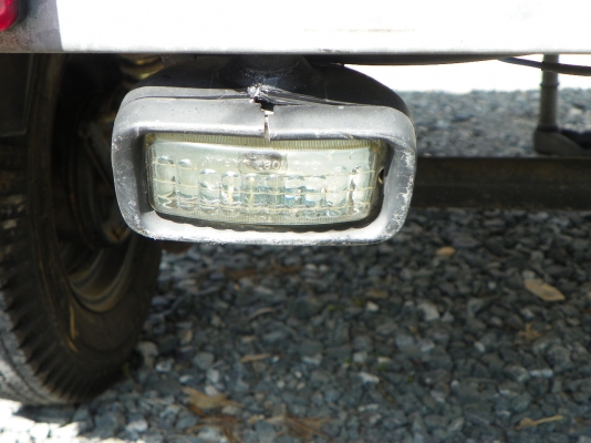 ขายเทเลอร์ ELLEBI สำหรับเก็บสำภาระ งานญี่ปุ่น สภาพสวย สมบูรณ์