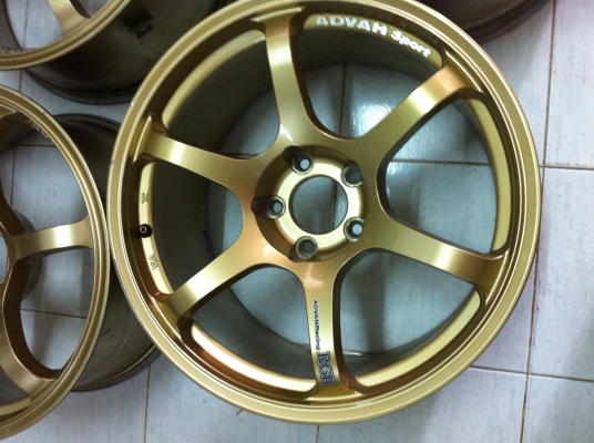 ขาย  RG2  ขอบ18   หน้า8.5หลัง9.5   5รู