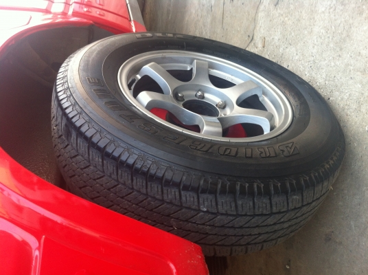TE37  ขอบ17   พร้อมยาง     12500