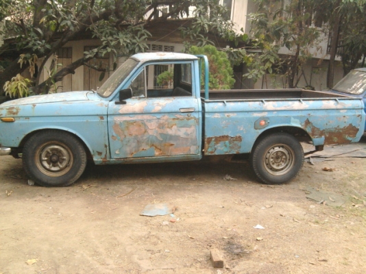 ขาย ดัทสัน 521 เกียร์คอ เครื่องติดมีทะเบียนพร้อมชุดโอน มี 2 คันน