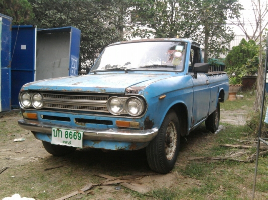 ขาย ดัทสัน 521 เกียร์คอ เครื่องติดมีทะเบียนพร้อมชุดโอน มี 2 คันน