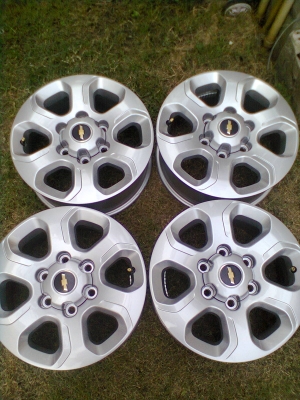 ขายแม็กเชฟถอดป้ายแดง 6 รู ขอบ16  พร้อมน๊อต 24 ตัว