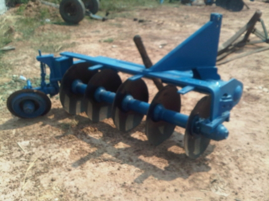 ผาน 5 สภาพดีราคาเบาๆใส่รถไถฟอร์ด