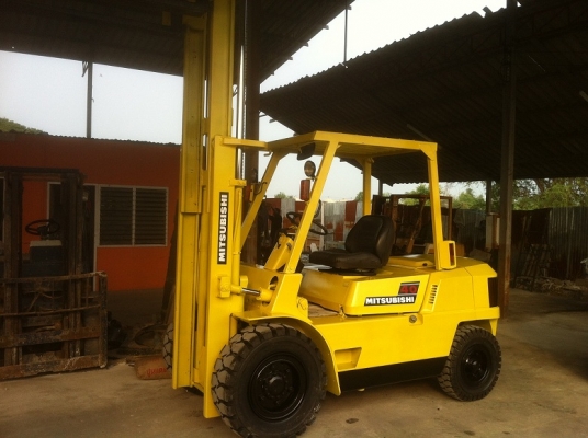 ขาย ฟอล์คลิฟต์ 4.0 ตัน MITSUBISHI รถมือ 2 นำเข้าจากญี่ปุ่น ขาย ฟอล์คลิฟต์ 4.0 ตัน MITSUBISHI รถมือ 2 นำเข้าจากญี่ปุ่น