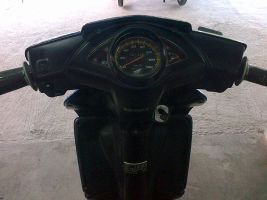 ด่วน!!!!!ฮอนด้าคลิ๊ก ปี49 รถเครื่องดีแน่นๆ พร้อมใช้ ทะเบียน+เอกสารโอน ภาษีไม่หมด