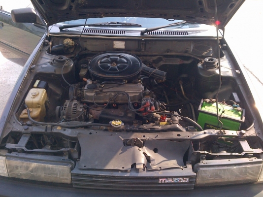 ขาย!!!!!มาสด้าเก๋งแต่ง ของแต่งให้หมด ปี31 รถสีสวยคับ เครื่องยนต์เบ็นซิลประหยัดน้ำมัน พร้อมใช้ ทะเบียน+เอกสารโอน ภาษีหมดไม่หมด 088-2197709