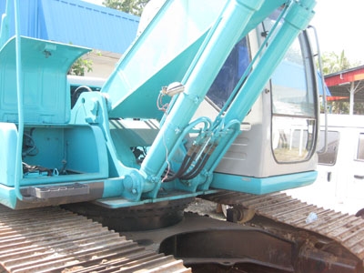 ขายแบ็คโฮ kobelco mark 6 super YN 09 สภาพขั้นเทพ ใช้งานแค่ 13000 ชั่วโมง Tel. 088-4501277
