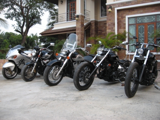 เสร็จแล้วครับ DRAG STAR1100 Y 07 ประกอบใหม่แต่งยุ่นแนว ๆ เสร็จแล้วครับ DRAG STAR1100 Y 07 ประกอบใหม่แต่งยุ่นแนว ๆ