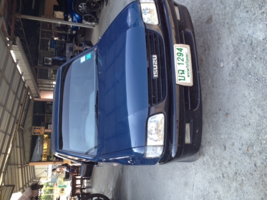 ขายอีซูซุสปาค์EX ปี2000  เครื่อง2500  สีน้ำเงิน  (เจ้าของขายเอง)