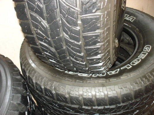 ขายยาง  YOKOHAMA  265 x 70 x 16  JAPAN........สวยๆ เชิญครับ