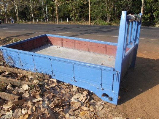 ขาย!! กระบะ TL85 ...สำหรับรถ 4 ล้อกลาง