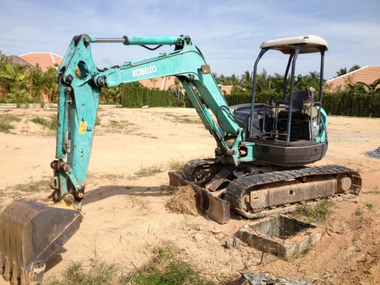 ขายด่วน ถูกๆ KOBELCO 40 SR ช่วงล่างสวยสุด แทร็คใหญ่ สภาพสวย คอนโทรลรุ่นใหม่ ไม่มีรั่ว