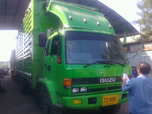 ขายรถ 10 ล้อ 1 เพลา ISUZU ร็อกกี้ 195 แรงม้า
