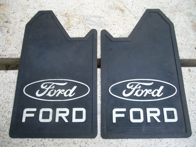 ขายยางบังโคลน ถูกๆ พร้อมส่ง โทร. 084-915-4040 ขายยางบังโคลน ถูกๆ พร้อมส่ง โทร. 084-915-4040