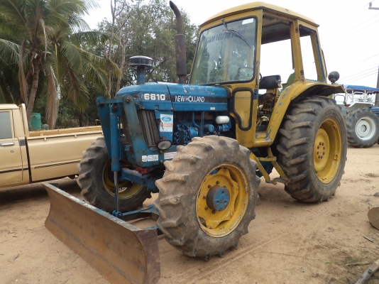 ขายรถไถฟอร์ด 7610 2เพลา ขายรถไถฟอร์ด 7610 2เพลา