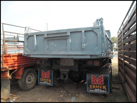 6 ล้ออีซูซุดั้ม หน้ายาว เครื่อง 145 แรง ราคาเบาๆ