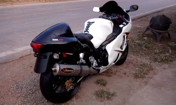 ถูกมากๆHayabusaปี2006อินวอย+สรรพสามิตแท้ๆ เครื่องดีมาก เงียบๆ แห้งๆแรงๆลดด่วนๆ ถูกมากๆHayabusaปี2006อินวอย+สรรพสามิตแท้ๆ เครื่องดีมาก เงียบๆ แห้งๆแรงๆลดด่วนๆ