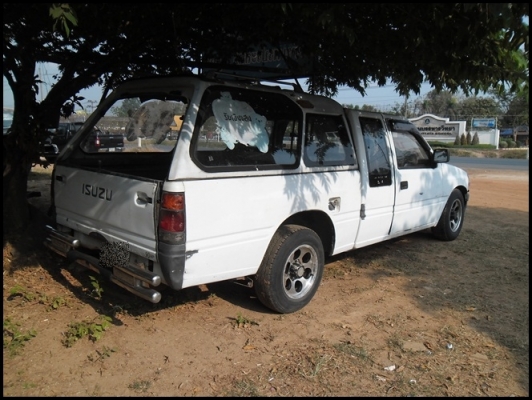 อีซูซุแป๊ะยิ้ม หน้าเดิม จดทะเบียนปี 96 อีซูซุแป๊ะยิ้ม หน้าเดิม จดทะเบียนปี 96