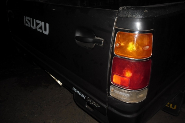 ขาย กระบะแค็ป มังกรทอง 2.5 ปี33/90 87HP เครื่องมังกร2.5ไดเร็กฯแห้งๆ แน่นดี ภายในสวยคอนโซลครบ แอร์ พ.ธรรมดา สีสวย(เก็บมา)ช่วงล่างไม่ส่าย ไม่เลื้อย ยางดี คัสซีสวยมาก พื้นปูกระบะ ล้อแม็ก พร้อมใช้ พร้อมลุยงาน ราคาต่อรองได้ครับ