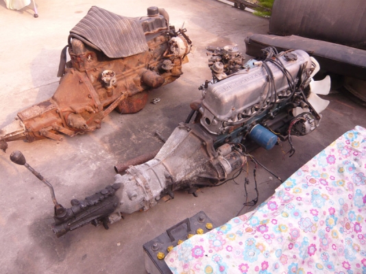 ขายเครื่องยนต์เบนซินขับหลัง Nissan L20