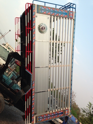 ลดกระหน่ำ!!!รถ6ล้อดั้มมิเนียมคอกเกษตรยาว5เมตร 165แรง