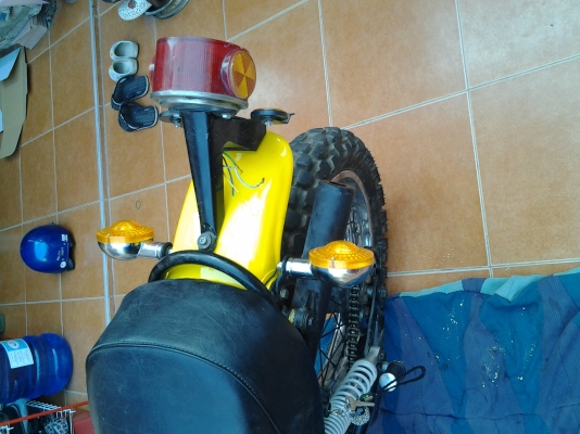 dt125โช๊คคู่ครับขายครับเครื่องฟิดๆๆๆ