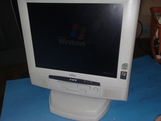 ขายจอคอมพ์แบบมีpcu.ในตัวมือ2japan