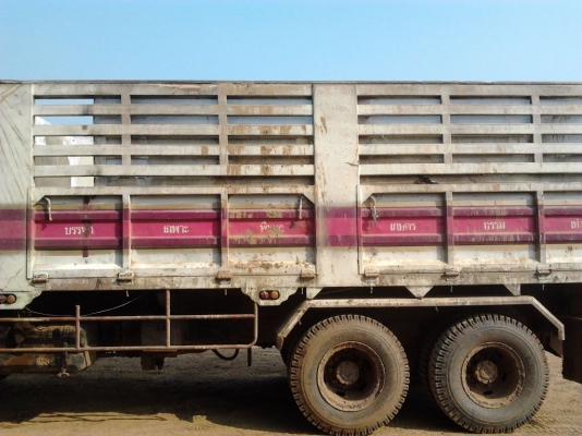 ขายกะบะพืชผลเกษตร 6.20 เมตร สวย 90\% (ใส่ FUSO 627 )