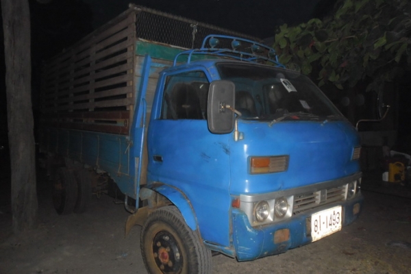 ***ขายแล้วครับขอบคุณ Truck2hand ขาย 6ล้อ ISUZU TL85 เครื่องใหญ่ ช่วงล่างใหญ่ วางเครื่องISUZU 110 4BE1ฝาดำ/ลงเล่มเรียบร้อย เครื่องแห้ง แน่น ไม่หลวม ไม่ไอ ช่วงล่างใหญ่ ของ110 ไม่มีส่าย คัสซีสวยไม่ผุ ยาง7.5 ดี6เส้น กระบะยาว4.30ม.พื้นไม้คอกไม้ ไม่ผุ หัวดี ภาย