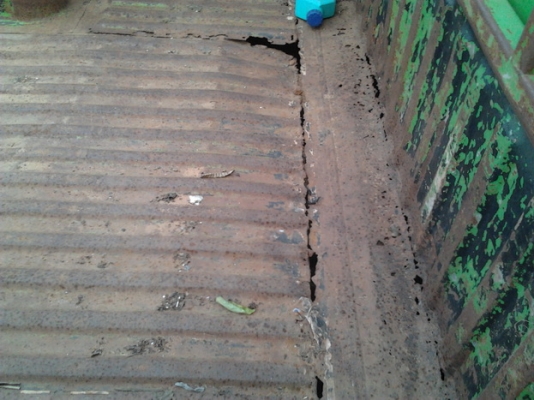 ***ขายแล้วครับขอบคุณ Truck2hand ขาย กระบะตอนเดียว ISUZU KB เครื่องดีเซล2200 แห้งๆ ช่วงล่างดีไม่ส่าย คัสซีสวย กระบะมีผุนิดหน่อย ภายในดี คอนโซลครบ พื้นเก๋งไม่ผุ เบาะมีขาด สีมีแตก พร้อมใช้ พร้อมลุยงาน เข้าสวนเข้าไร่ ราคาต่อรองได้ครับ