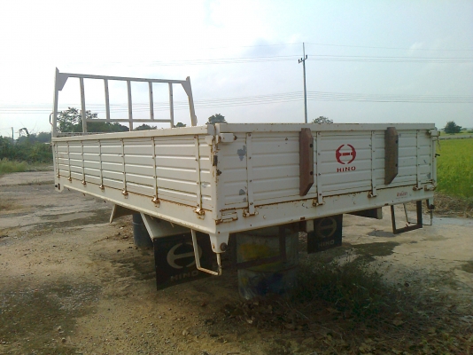 กระบะคาร์โก้ 6 ล้อ ยาว 4.30 เมตร ขายถูกๆๆ