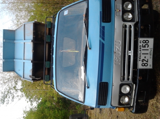 ต้องการขายรถดั้ม ISUZU KT เครื่องยนต์ 4BD1  100 แรงม้า