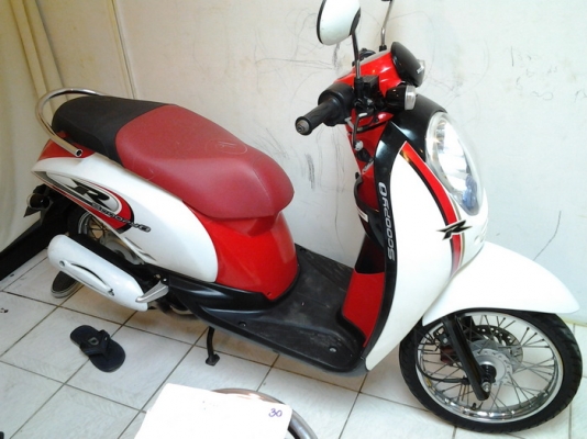 Honda Scoopy-i รถสวยเครื่องดี ราคาถูกเวอร์