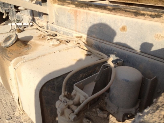 รถฮีโน่ 10 ล้อดั๊ม  260 แรงม้า ปี 49 ( ขายแม่ลูก  ห่าง ปี 51 )  สนใจติดต่อ 0816079515