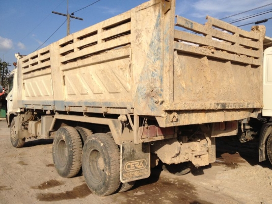 รถฮีโน่ 10 ล้อดั๊ม  260 แรงม้า ปี 49 ( ขายแม่ลูก  ห่าง ปี 51 )  สนใจติดต่อ 0816079515