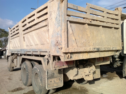 รถฮีโน่ 10 ล้อดั๊ม  260 แรงม้า ปี 49 ( ขายแม่ลูก  ห่าง ปี 51 )  สนใจติดต่อ 0816079515