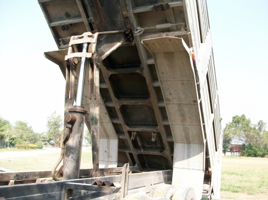 มาอีกแล้วครับ รถบ้าน สิบล้อดั๊มเกษตร เพลาเดียวครับ พร้อมใช้ครับ มาอีกแล้วครับ รถบ้าน สิบล้อดั๊มเกษตร เพลาเดียวครับ พร้อมใช้ครับ