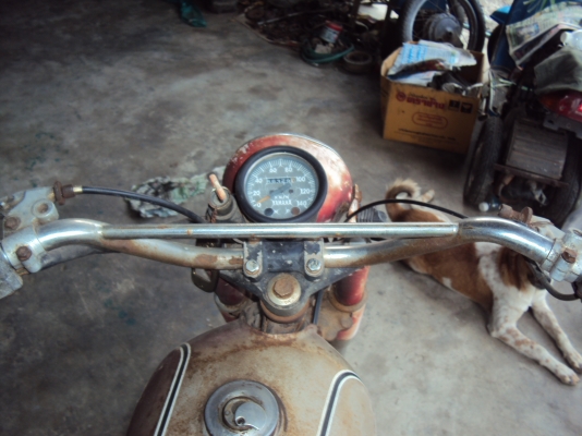 ขายรถยามาฮ่ากังฟู100 มีทะเบียน ชุดโอนภาษีต่อได้เลยสนใจติดต่อสรกฤช 081-8478107