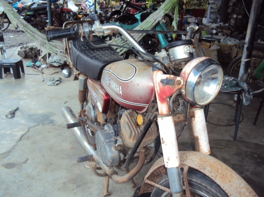 ขายรถยามาฮ่ากังฟู100 มีทะเบียน ชุดโอนภาษีต่อได้เลยสนใจติดต่อสรกฤช 081-8478107