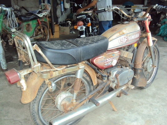 ขายรถยามาฮ่ากังฟู100 มีทะเบียน ชุดโอนภาษีต่อได้เลยสนใจติดต่อสรกฤช 081-8478107