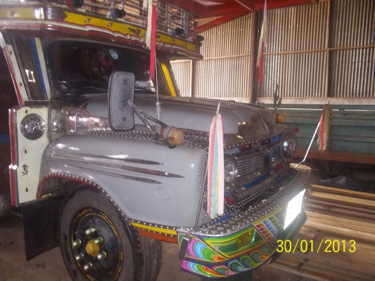 ขายรถบรรทุกหัวยาวสภาพสวย พร้อมใช้