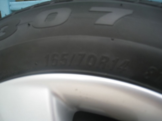 ขายกะทะล้อ Nissan march 14"  4รู 100  +ฝาครอบ+ ยาง ปี 4812 (081-3747940)