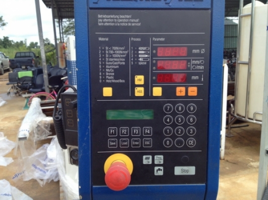 ขายเครื่องเจาะ ออโต้ พร้อมราง ทำงานไว ดี ใช้งานได้ปกติ จากเยอรมัน...