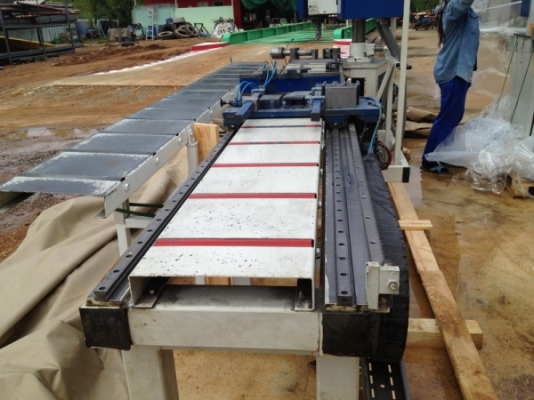 ขายเครื่องเจาะ ออโต้ พร้อมราง ทำงานไว ดี ใช้งานได้ปกติ จากเยอรมัน...