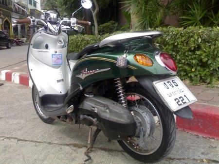 ขาย  ฟีโน่สภาพเดิมๆ สวยๆ เครื่องเดิมๆ วิ่งน้อย ควันไม่ขาว ทะเบียนพร้อม