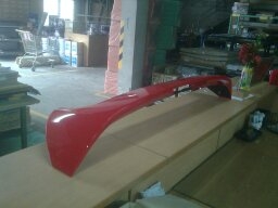 ขายสปอยเลอร์หลัง ฟอร์ด เฟียสต้า สีแดงติดรถ 2000