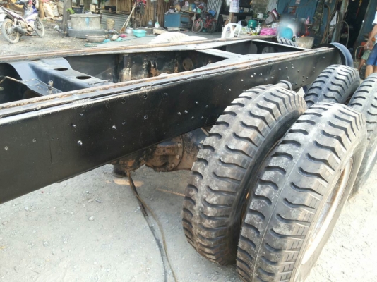 รถฮีโน่ 10 ล้อ FM1M  220 แรงม้า. ปี 36   ( ขายหัว - คัชซี. )    สนใจติดต่อ 081- 6079515